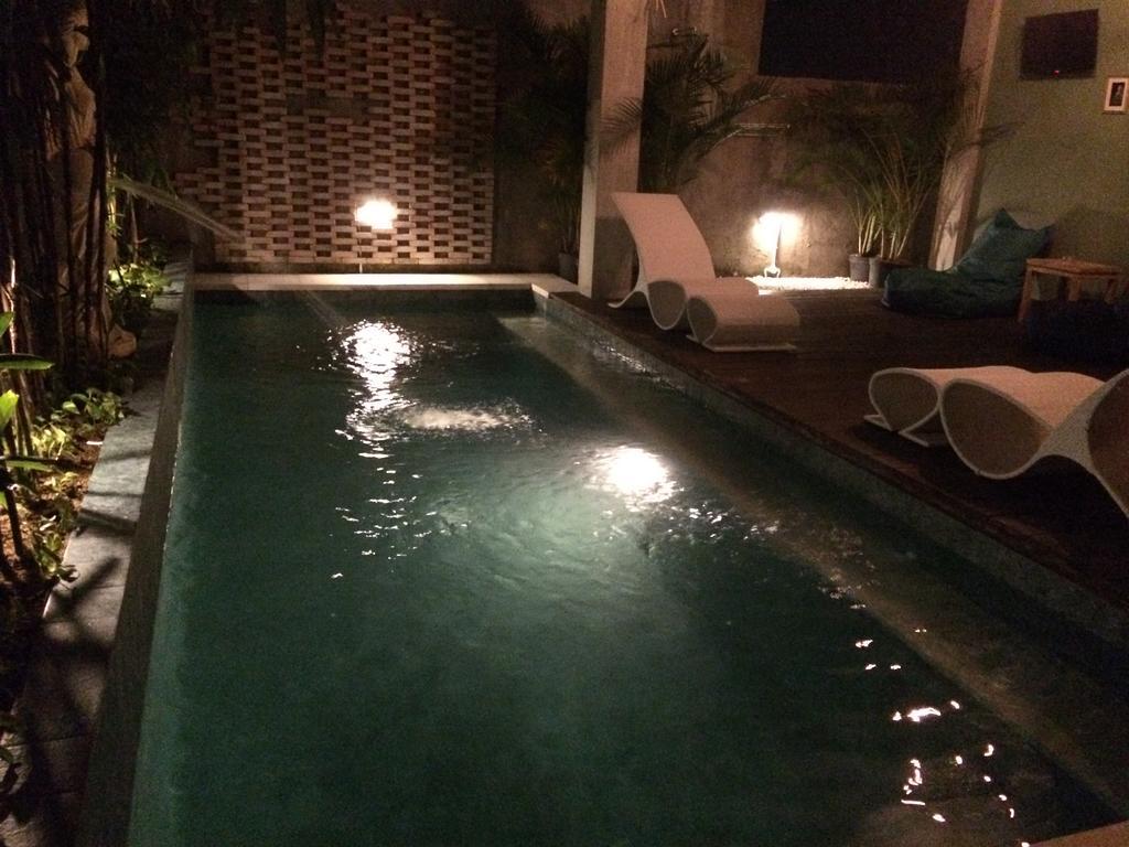 A7 Guesthouse Canggu  Ngoại thất bức ảnh